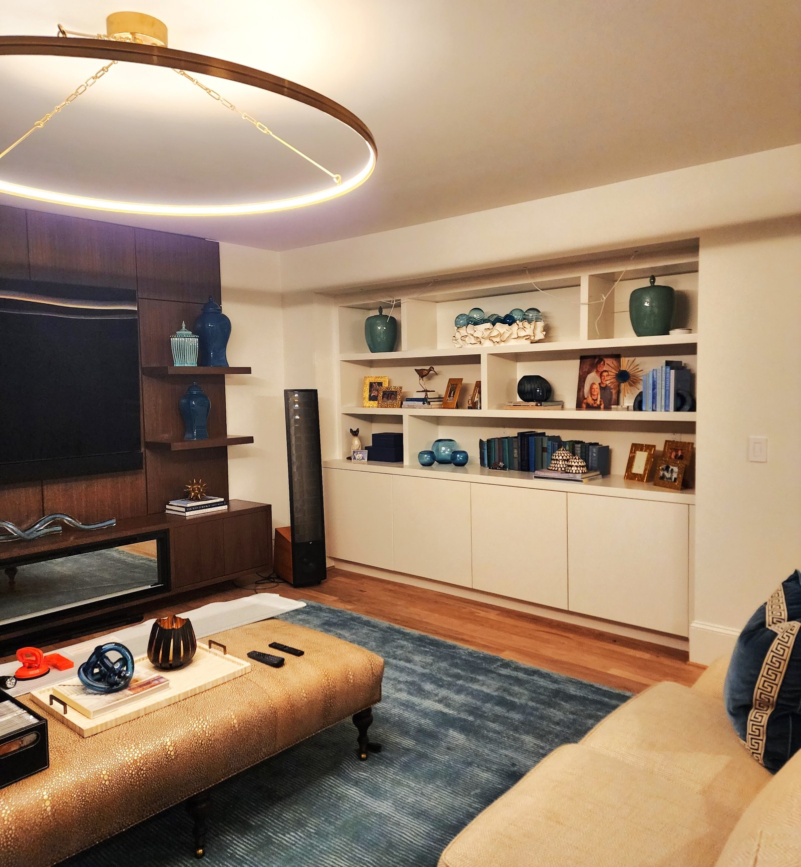 Entertain and Display